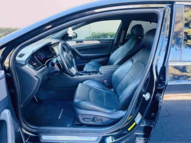 Чорний Хендай Соната, об'ємом двигуна 2 л та пробігом 98 тис. км за 8500 $, фото 8 на Automoto.ua