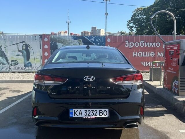 Черный Хендай Соната, объемом двигателя 2.4 л и пробегом 77 тыс. км за 13000 $, фото 3 на Automoto.ua