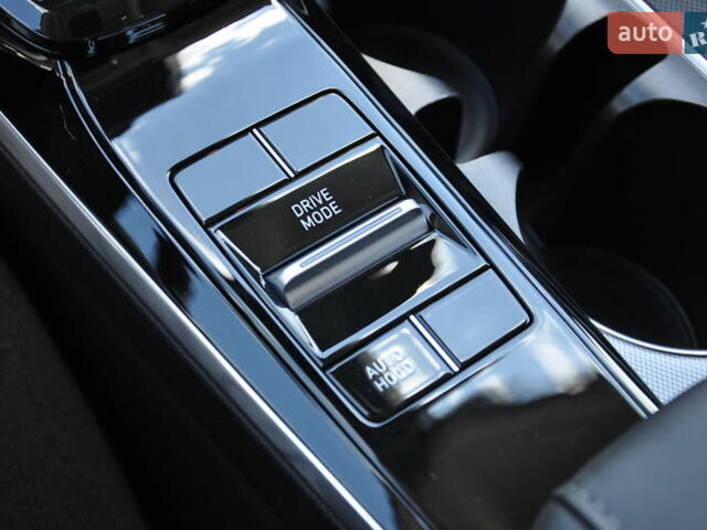 Чорний Хендай Соната, об'ємом двигуна 2.5 л та пробігом 8 тис. км за 23900 $, фото 35 на Automoto.ua