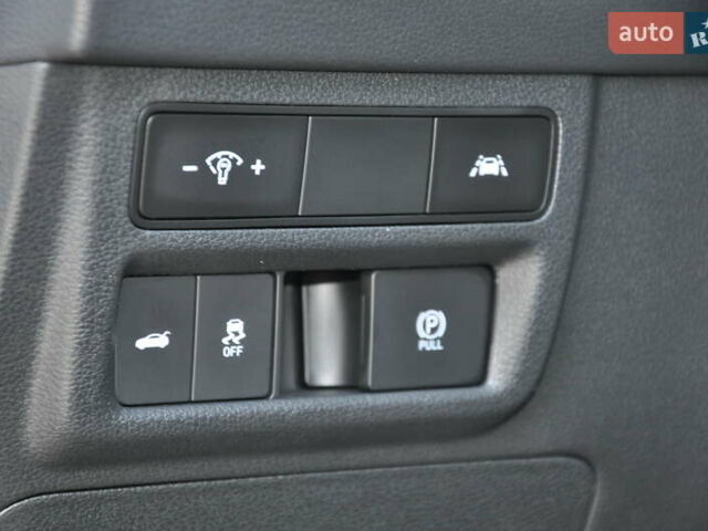 Чорний Хендай Соната, об'ємом двигуна 2.5 л та пробігом 8 тис. км за 23900 $, фото 19 на Automoto.ua