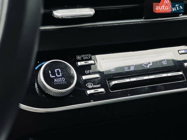 Черный Хендай Соната, объемом двигателя 2 л и пробегом 70 тыс. км за 21000 $, фото 47 на Automoto.ua