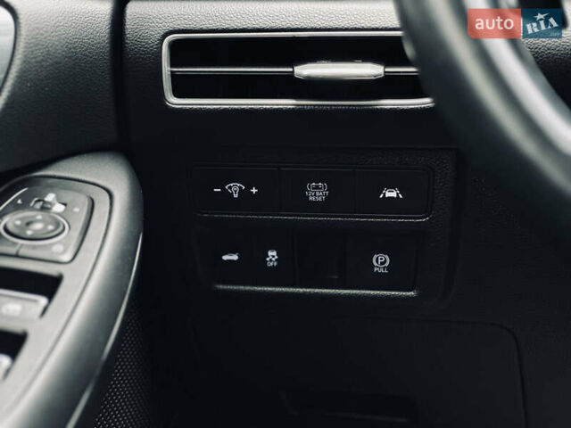 Черный Хендай Соната, объемом двигателя 2 л и пробегом 70 тыс. км за 21000 $, фото 30 на Automoto.ua