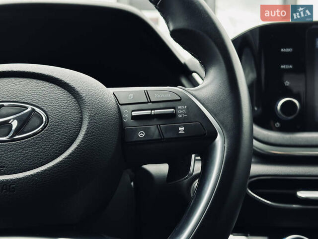 Черный Хендай Соната, объемом двигателя 2 л и пробегом 70 тыс. км за 21000 $, фото 26 на Automoto.ua