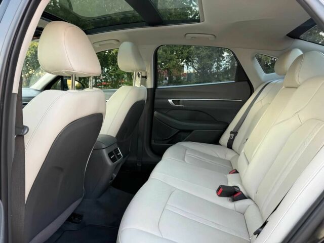 Черный Хендай Соната, объемом двигателя 1.6 л и пробегом 38 тыс. км за 12400 $, фото 9 на Automoto.ua