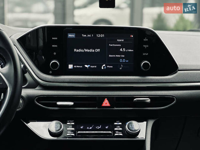 Черный Хендай Соната, объемом двигателя 2 л и пробегом 70 тыс. км за 21000 $, фото 39 на Automoto.ua