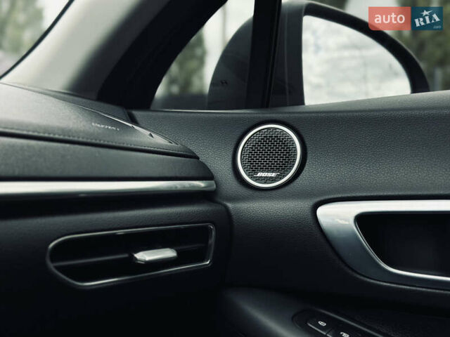 Черный Хендай Соната, объемом двигателя 2 л и пробегом 70 тыс. км за 21000 $, фото 46 на Automoto.ua