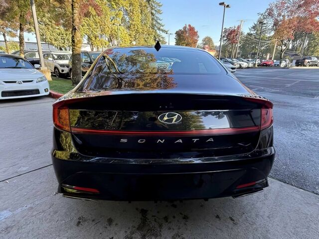 Черный Хендай Соната, объемом двигателя 2.5 л и пробегом 30 тыс. км за 11000 $, фото 3 на Automoto.ua