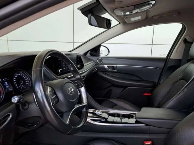 Чорний Хендай Соната, об'ємом двигуна 0 л та пробігом 46 тис. км за 12300 $, фото 10 на Automoto.ua