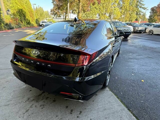 Черный Хендай Соната, объемом двигателя 2.5 л и пробегом 10 тыс. км за 10900 $, фото 2 на Automoto.ua