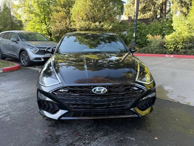 Черный Хендай Соната, объемом двигателя 2.5 л и пробегом 30 тыс. км за 11000 $, фото 1 на Automoto.ua