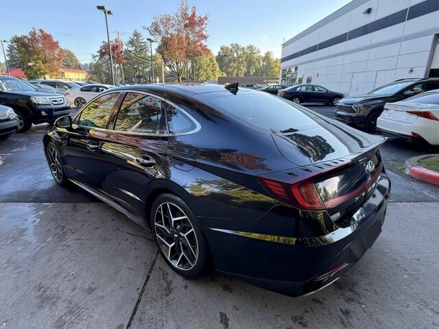 Черный Хендай Соната, объемом двигателя 2.5 л и пробегом 10 тыс. км за 10900 $, фото 4 на Automoto.ua