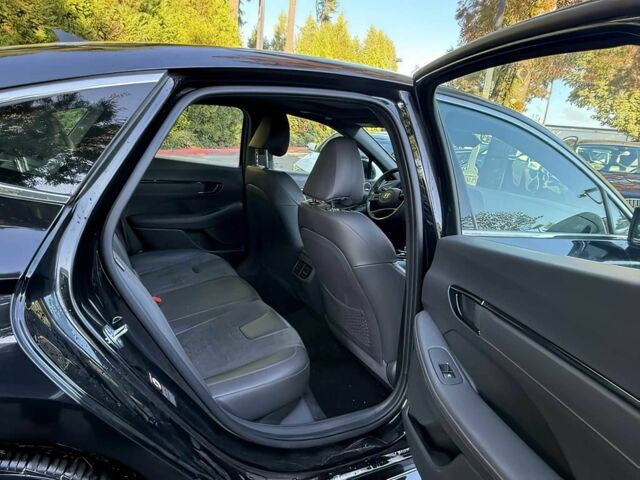 Черный Хендай Соната, объемом двигателя 2.5 л и пробегом 30 тыс. км за 11000 $, фото 10 на Automoto.ua