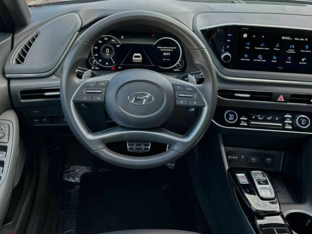 Черный Хендай Соната, объемом двигателя 1.6 л и пробегом 28 тыс. км за 5200 $, фото 10 на Automoto.ua