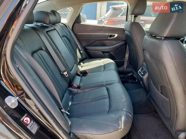 Черный Хендай Соната, объемом двигателя 2 л и пробегом 27 тыс. км за 19000 $, фото 8 на Automoto.ua