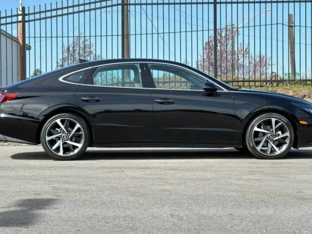 Черный Хендай Соната, объемом двигателя 1.6 л и пробегом 28 тыс. км за 5200 $, фото 6 на Automoto.ua