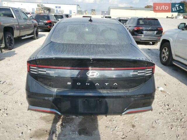 Черный Хендай Соната, объемом двигателя 2.5 л и пробегом 38 тыс. км за 9800 $, фото 5 на Automoto.ua