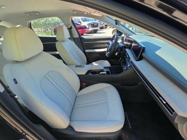 Черный Хендай Соната, объемом двигателя 0 л и пробегом 13 тыс. км за 20000 $, фото 4 на Automoto.ua