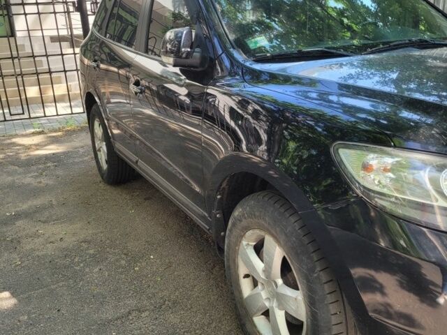 Черный Хендай Соната, объемом двигателя 2 л и пробегом 98 тыс. км за 11500 $, фото 1 на Automoto.ua