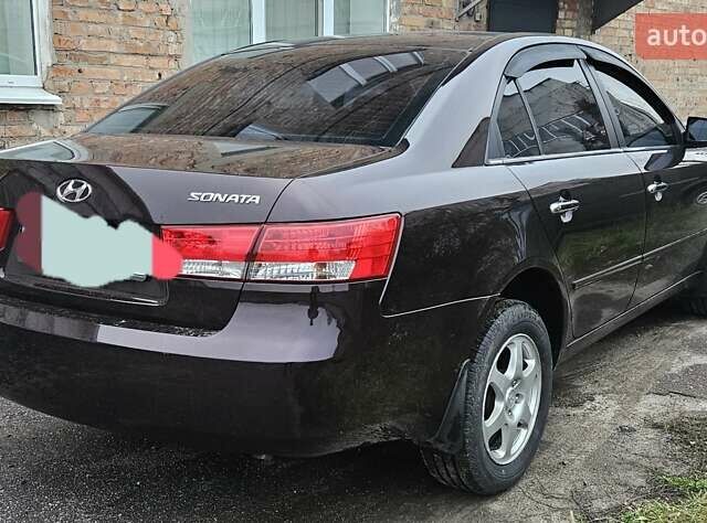 Фіолетовий Хендай Соната, об'ємом двигуна 2.4 л та пробігом 215 тис. км за 5800 $, фото 4 на Automoto.ua