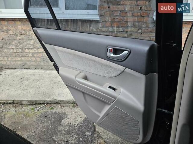 Фіолетовий Хендай Соната, об'ємом двигуна 2.4 л та пробігом 215 тис. км за 5800 $, фото 7 на Automoto.ua