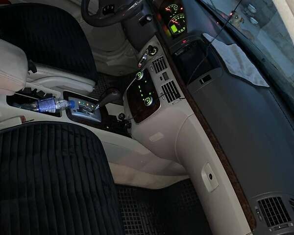 Фиолетовый Хендай Соната, объемом двигателя 2.36 л и пробегом 311 тыс. км за 6500 $, фото 6 на Automoto.ua