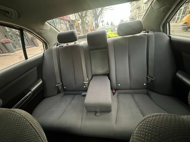 Коричневый Хендай Соната, объемом двигателя 2 л и пробегом 426 тыс. км за 5000 $, фото 23 на Automoto.ua