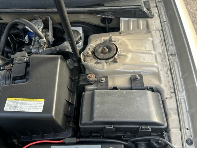 Коричневый Хендай Соната, объемом двигателя 2 л и пробегом 426 тыс. км за 5000 $, фото 11 на Automoto.ua