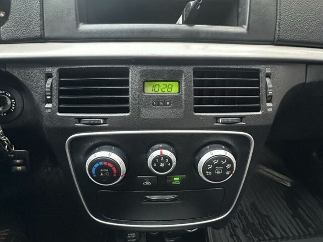 Коричневый Хендай Соната, объемом двигателя 2 л и пробегом 426 тыс. км за 5000 $, фото 22 на Automoto.ua