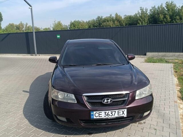 Коричневый Хендай Соната, объемом двигателя 2 л и пробегом 180 тыс. км за 5400 $, фото 1 на Automoto.ua