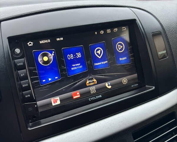 Коричневий Хендай Соната, об'ємом двигуна 2 л та пробігом 240 тис. км за 5900 $, фото 5 на Automoto.ua