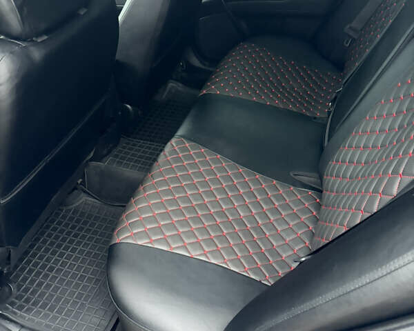 Коричневий Хендай Соната, об'ємом двигуна 2 л та пробігом 240 тис. км за 5900 $, фото 9 на Automoto.ua