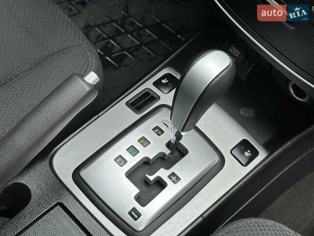 Коричневый Хендай Соната, объемом двигателя 2 л и пробегом 243 тыс. км за 5950 $, фото 3 на Automoto.ua