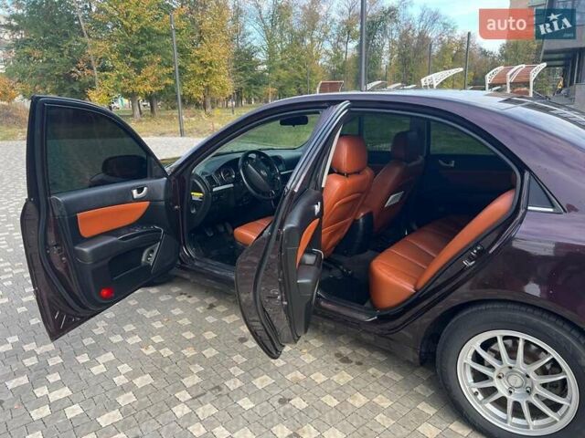 Коричневий Хендай Соната, об'ємом двигуна 2 л та пробігом 255 тис. км за 7600 $, фото 4 на Automoto.ua