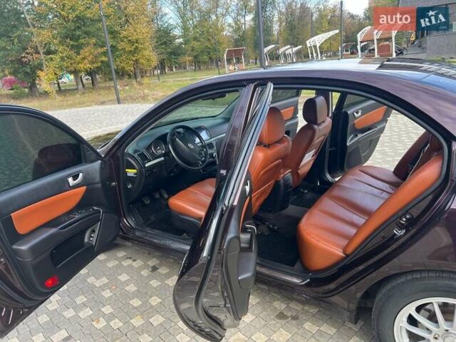 Коричневий Хендай Соната, об'ємом двигуна 2 л та пробігом 255 тис. км за 7600 $, фото 11 на Automoto.ua