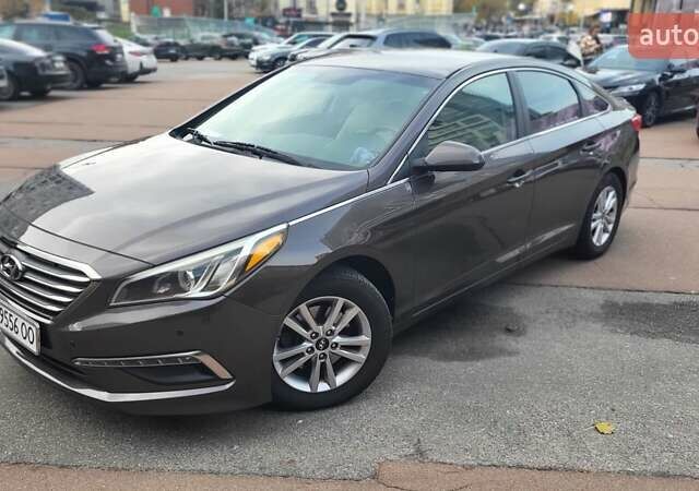 Коричневий Хендай Соната, об'ємом двигуна 2.4 л та пробігом 186 тис. км за 10299 $, фото 2 на Automoto.ua