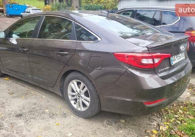 Коричневий Хендай Соната, об'ємом двигуна 2.4 л та пробігом 100 тис. км за 12000 $, фото 8 на Automoto.ua