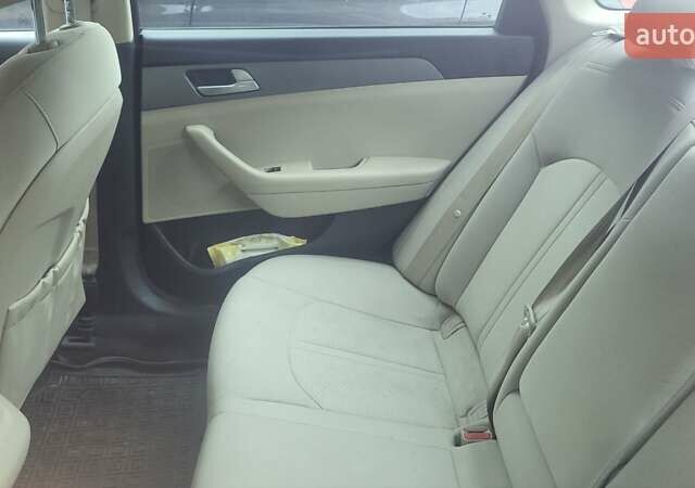 Коричневий Хендай Соната, об'ємом двигуна 2.4 л та пробігом 100 тис. км за 12000 $, фото 2 на Automoto.ua