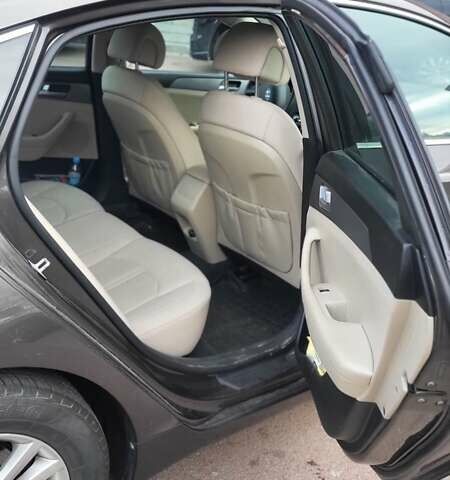 Коричневий Хендай Соната, об'ємом двигуна 2.4 л та пробігом 186 тис. км за 10299 $, фото 9 на Automoto.ua