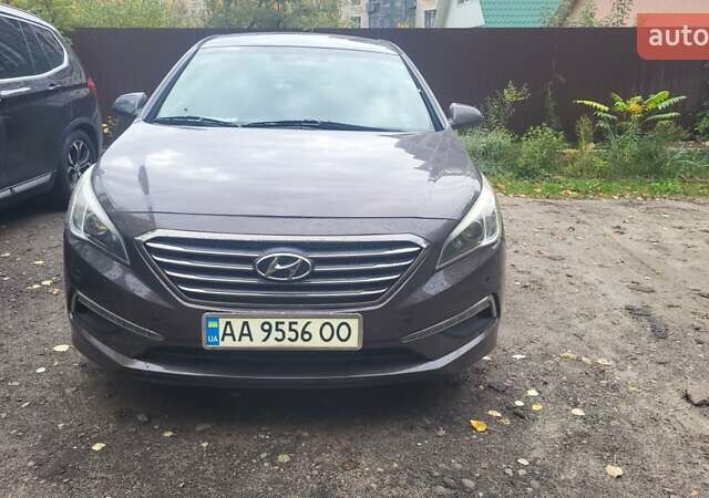 Коричневий Хендай Соната, об'ємом двигуна 2.4 л та пробігом 100 тис. км за 12000 $, фото 5 на Automoto.ua