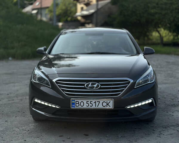 Коричневий Хендай Соната, об'ємом двигуна 2.36 л та пробігом 213 тис. км за 9999 $, фото 3 на Automoto.ua