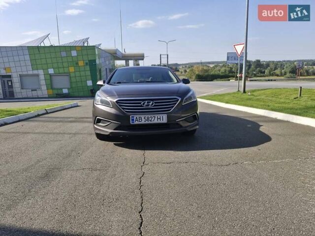 Коричневий Хендай Соната, об'ємом двигуна 2.36 л та пробігом 181 тис. км за 10000 $, фото 7 на Automoto.ua