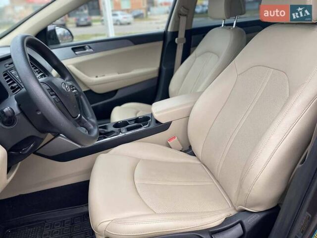 Коричневый Хендай Соната, объемом двигателя 2.36 л и пробегом 140 тыс. км за 8699 $, фото 15 на Automoto.ua