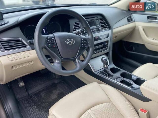 Коричневый Хендай Соната, объемом двигателя 2.36 л и пробегом 140 тыс. км за 8699 $, фото 10 на Automoto.ua