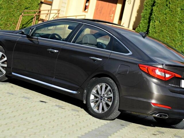 Коричневый Хендай Соната, объемом двигателя 2.4 л и пробегом 102 тыс. км за 6800 $, фото 2 на Automoto.ua