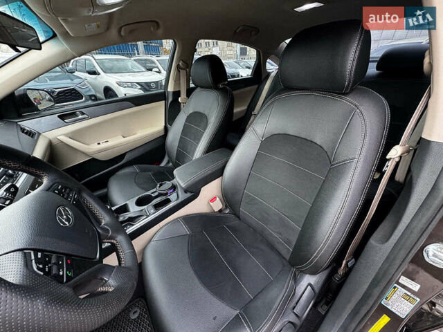 Коричневый Хендай Соната, объемом двигателя 2.4 л и пробегом 129 тыс. км за 11990 $, фото 7 на Automoto.ua