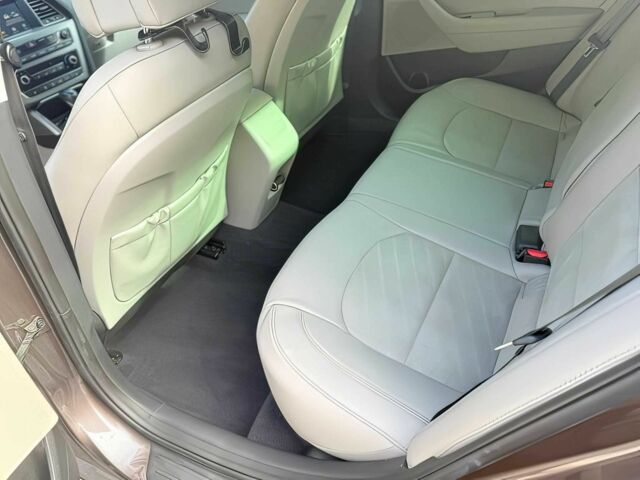 Коричневый Хендай Соната, объемом двигателя 2.4 л и пробегом 66 тыс. км за 6800 $, фото 13 на Automoto.ua