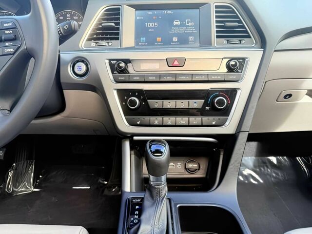 Коричневый Хендай Соната, объемом двигателя 2.4 л и пробегом 66 тыс. км за 6800 $, фото 10 на Automoto.ua