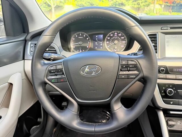 Коричневый Хендай Соната, объемом двигателя 2.4 л и пробегом 66 тыс. км за 6800 $, фото 9 на Automoto.ua