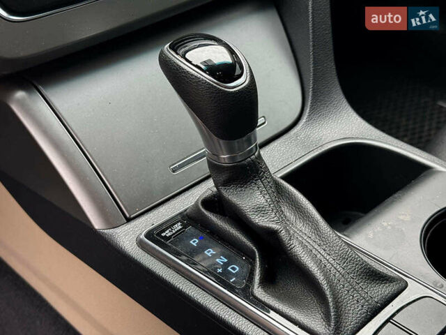 Коричневый Хендай Соната, объемом двигателя 2.4 л и пробегом 129 тыс. км за 11990 $, фото 12 на Automoto.ua