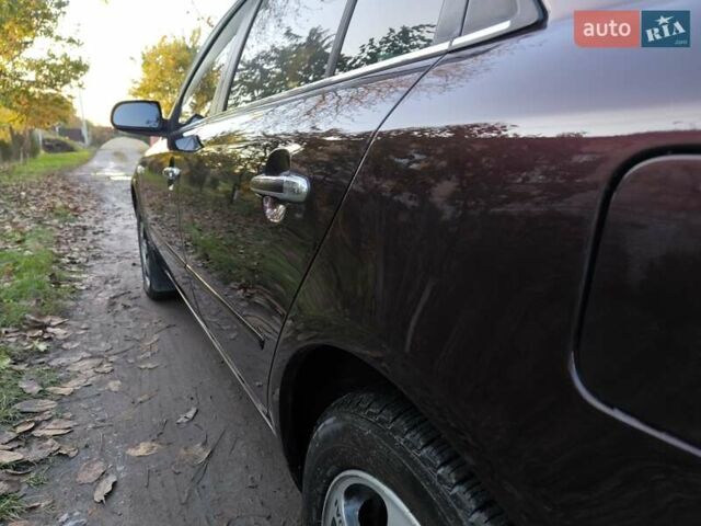 Червоний Хендай Соната, об'ємом двигуна 2 л та пробігом 280 тис. км за 4999 $, фото 35 на Automoto.ua